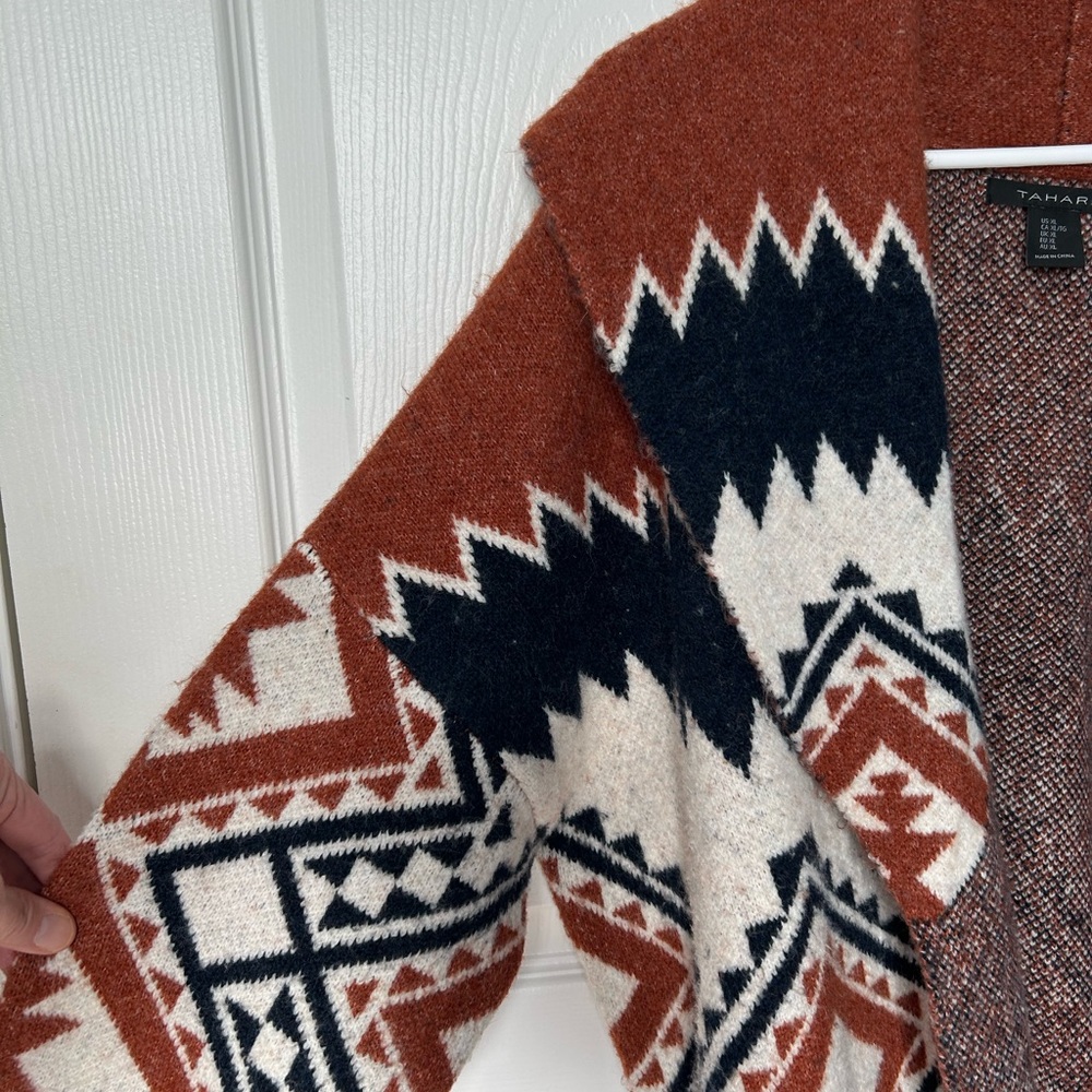 Tahari Brown White & Blue Aztec Print Chunky Open Front Cardigan Size XL - Picture 11 of 15
